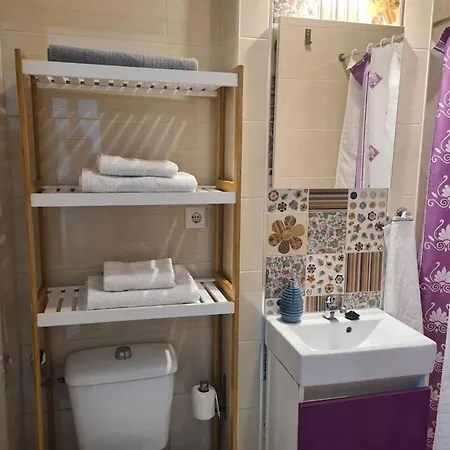 Апартаменты En El Fontanal, Casa- Patio De Vecinos Севилья